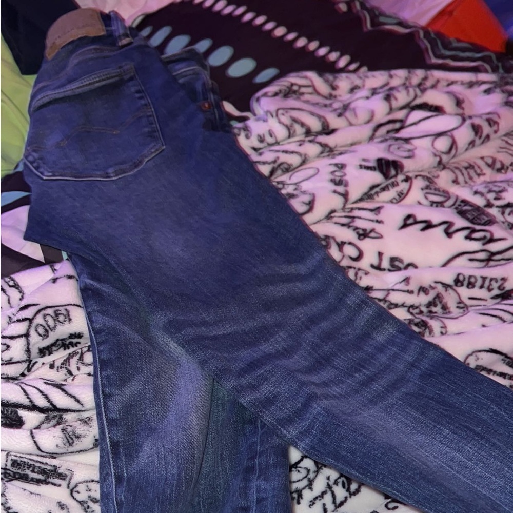 jeans